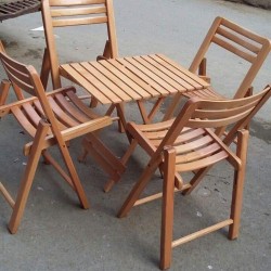 Style garden chairs with table